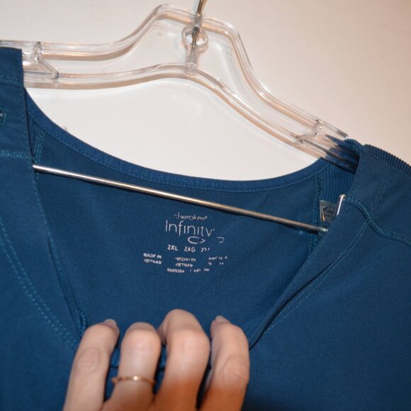 INFINITY CHEROKEE (R) Top Scrub V-Neck Customized Pockets Stretched Back 2XL - Picture 6 of 10
